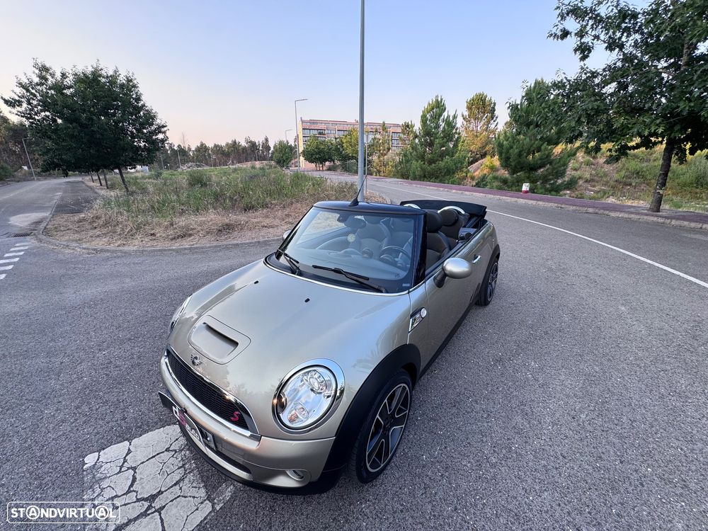 MINI Cabrio Cooper S - 21
