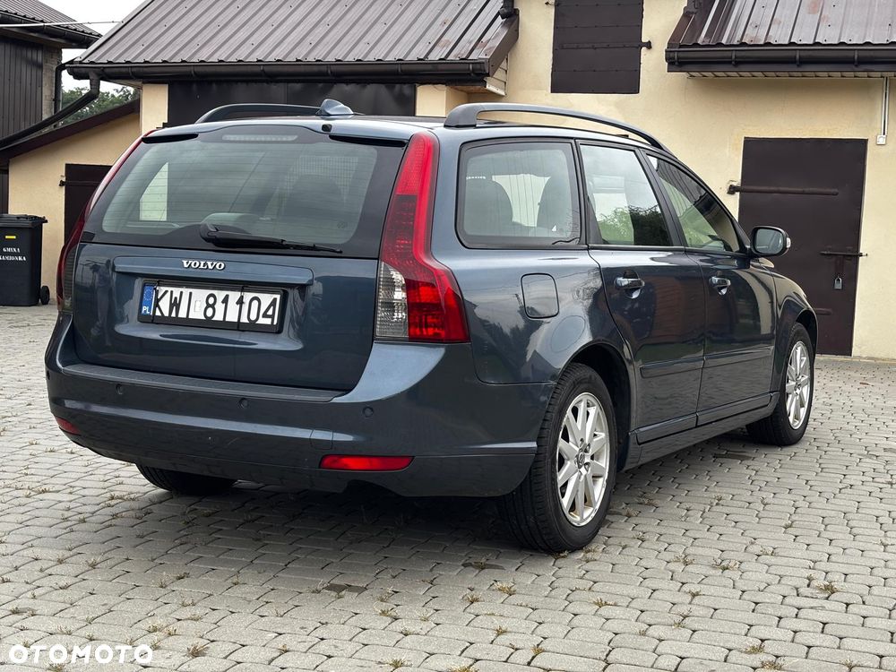 Volvo V50 2.0D - 9