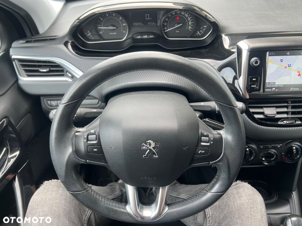 Peugeot 208 PureTech 100 Active Pack - 29