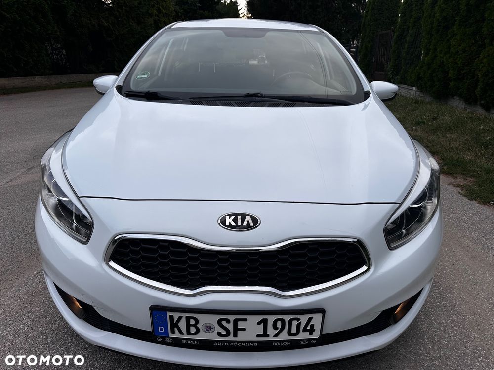 Kia Ceed 1.4 CVVT Dream Team Edition - 5