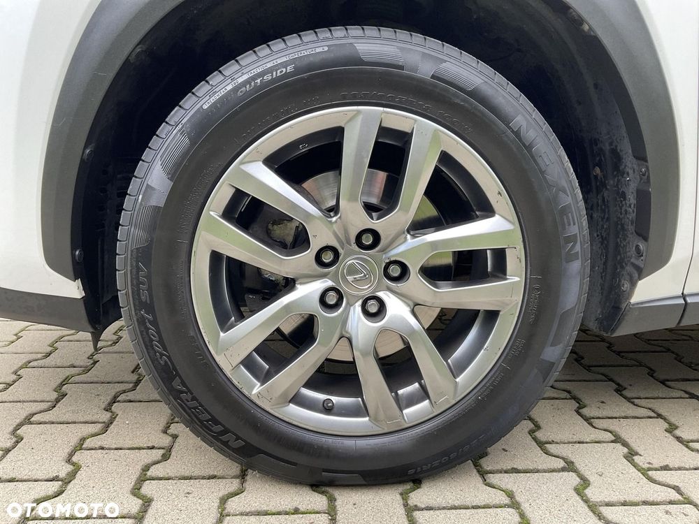 Lexus NX 300h Comfort AWD - 34