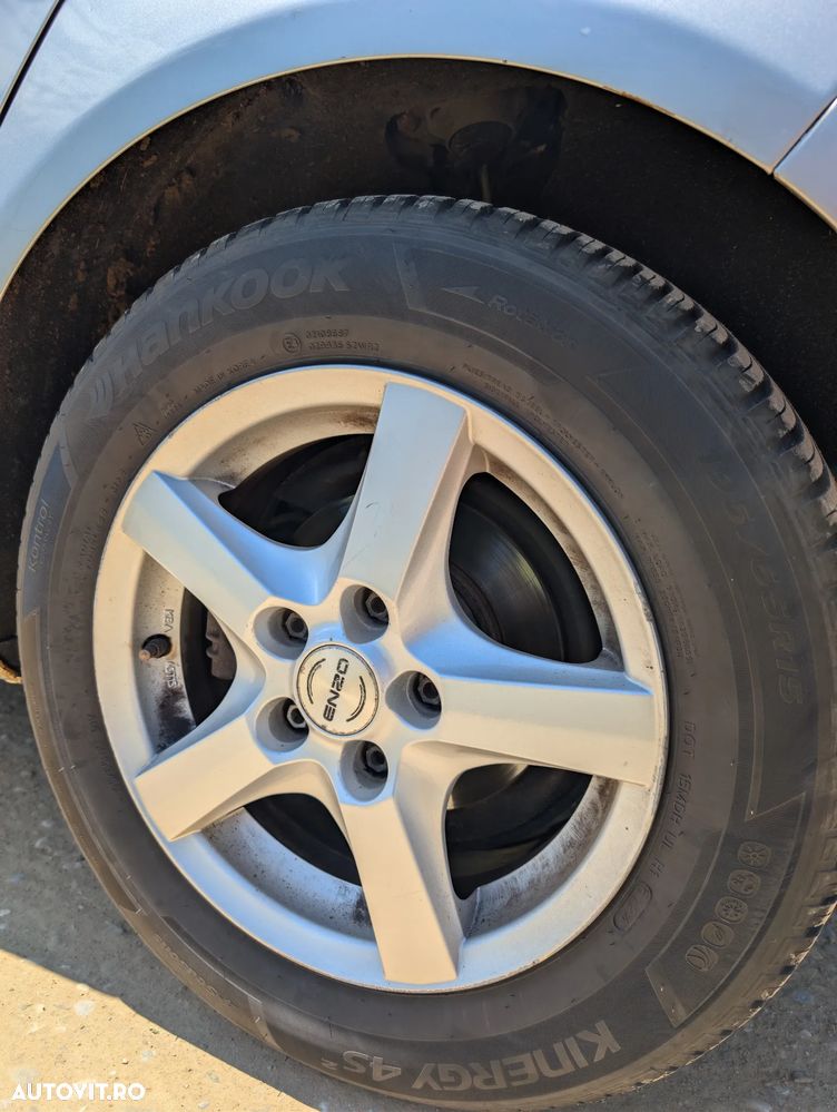 Volkswagen Golf 1.9 TDI Comfortline - 5