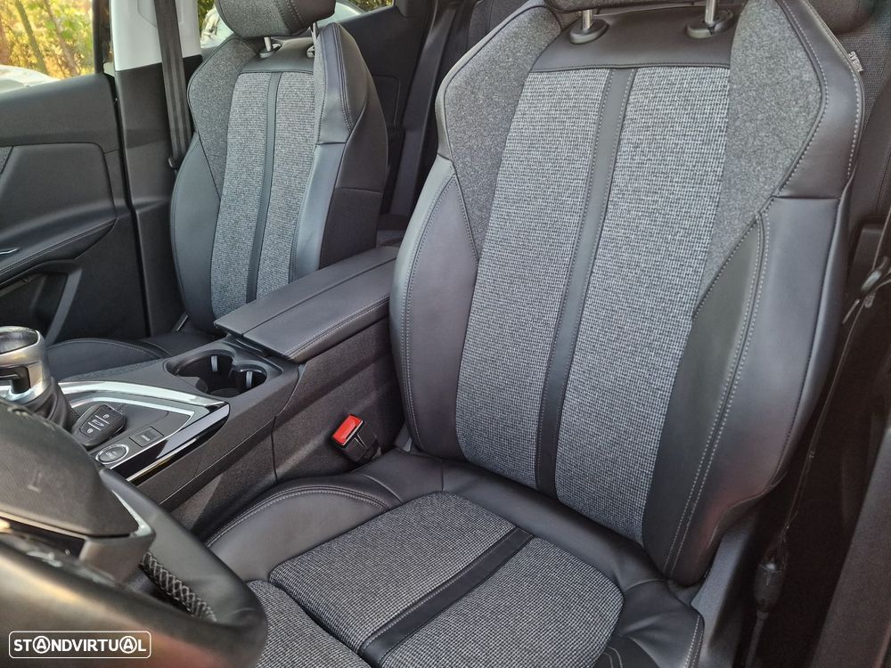 Peugeot 3008 1.2 PureTech Allure Grip Control - 10