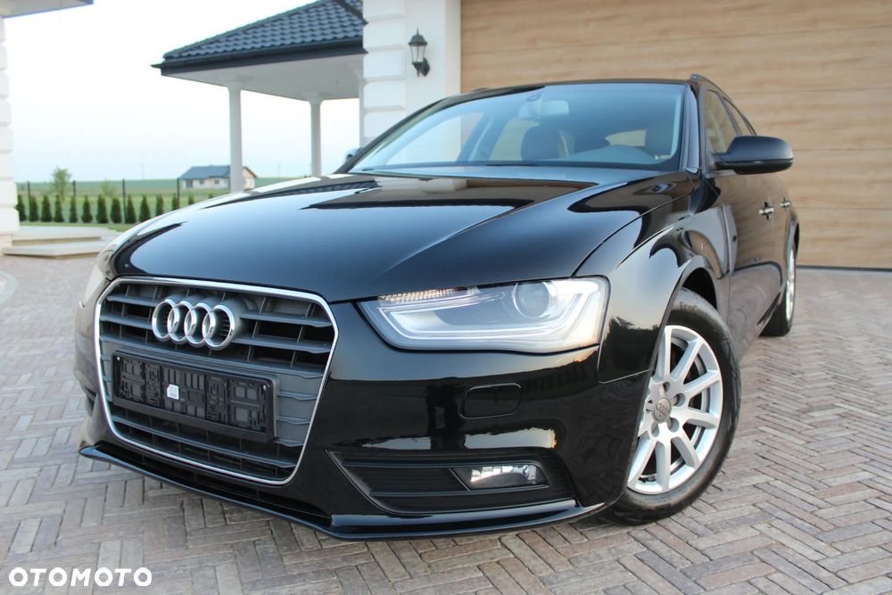 Audi A4 Avant - 1