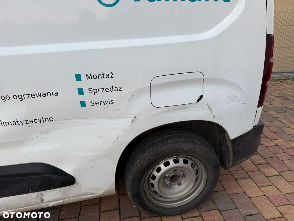 Opel OPEL COMBO E - 4