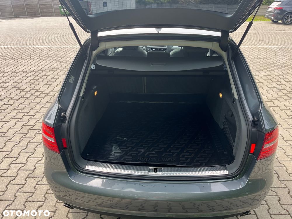 Audi A4 Avant 3.0 TFSI quattro S tronic Attraction - 21