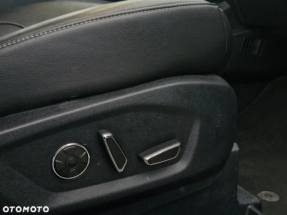 Ford Galaxy 2.0 EcoBlue V-Line - 31