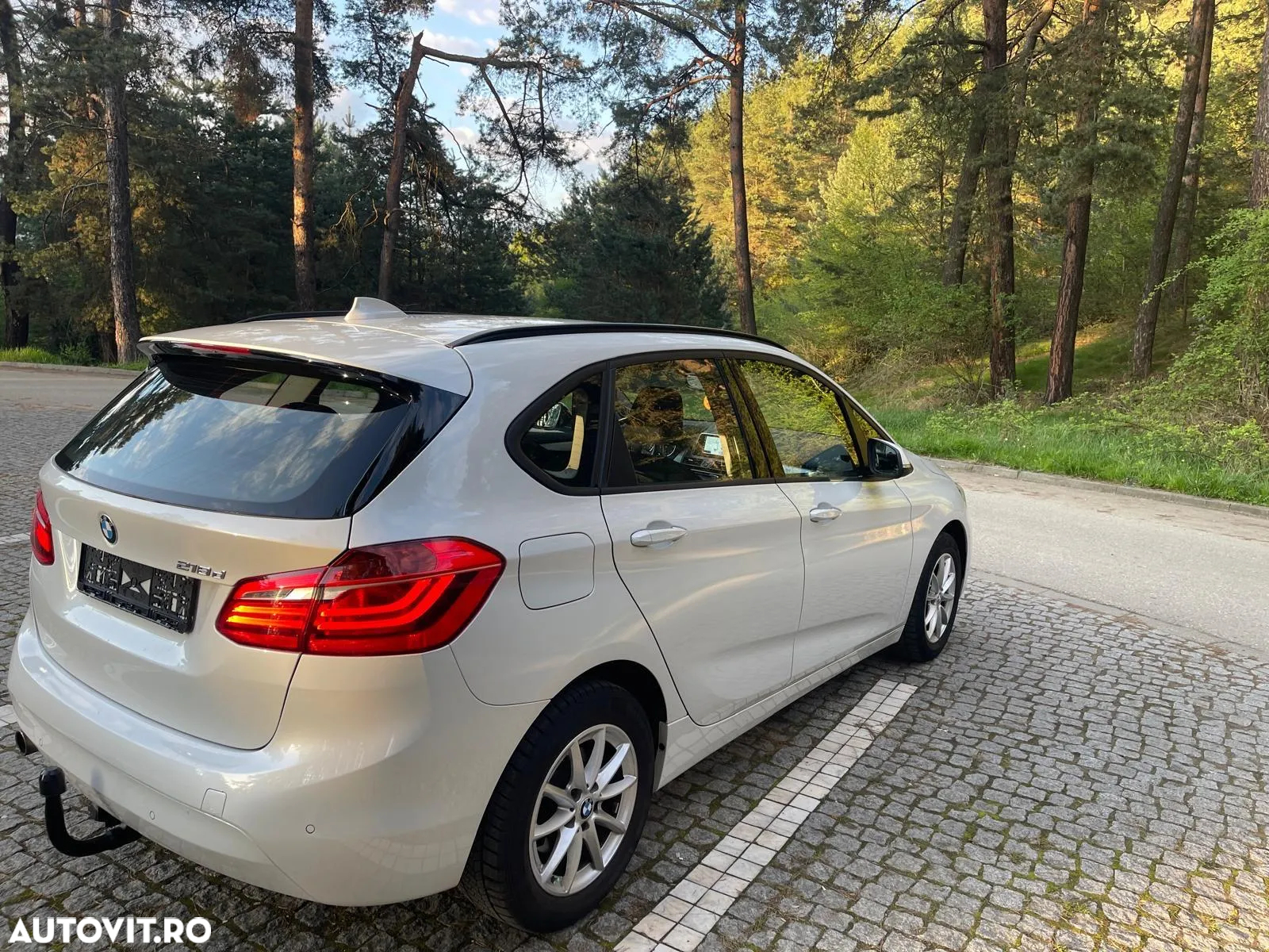 BMW Seria 2 218d Active Tourer - 19