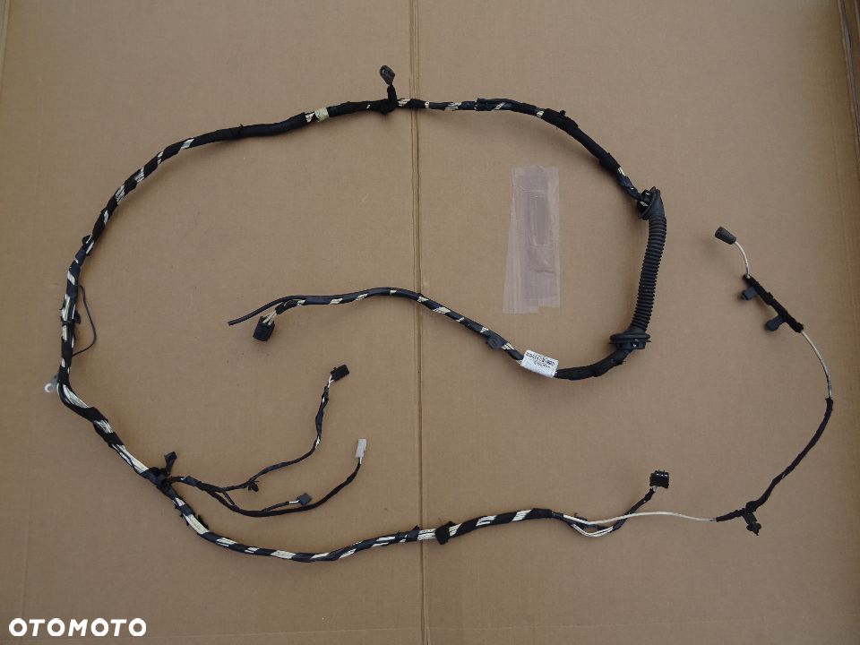 WIĄZKA INSTALACJA ELEKTRYCZNA PRZEWODY TYLNEJ KLAPY OPEL INSIGNIA HB