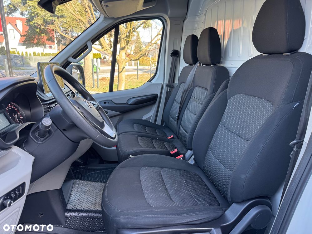 Maxus Deliver 9 - 17