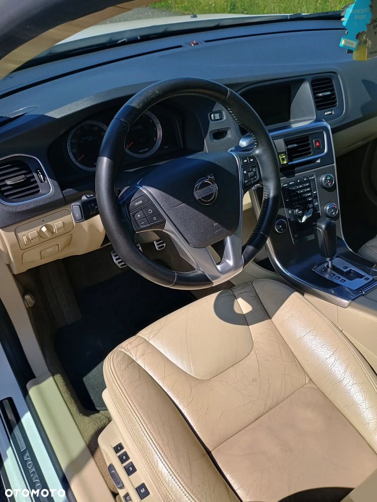 Volvo S60 T6 AWD Geartronic Summum - 19