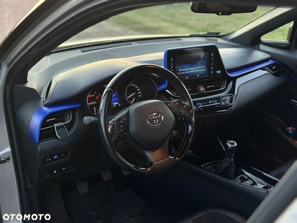 Toyota C-HR 1.2 T Dynamic - 13