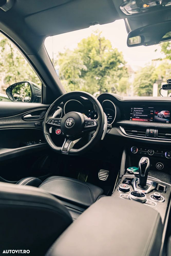 Alfa Romeo Stelvio 2.9 V6 Turbo AWD AT8 Quadrifoglio - 20