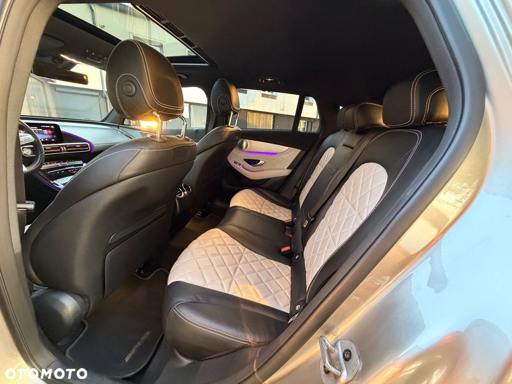 Mercedes-Benz EQC 400 4Matic AMG Line - 13