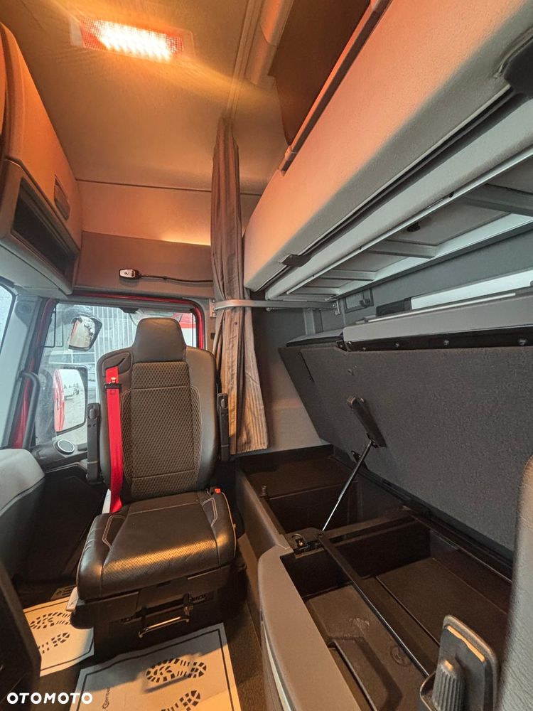 Renault T 520 6X2 HIGH EURO 6 - 14