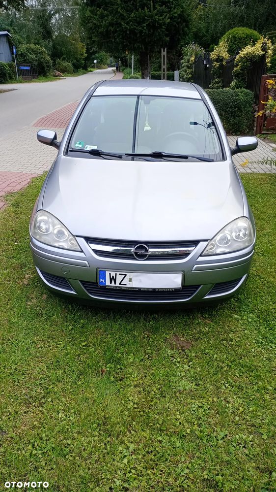 Opel Corsa 1.2 16V Cosmo - 2