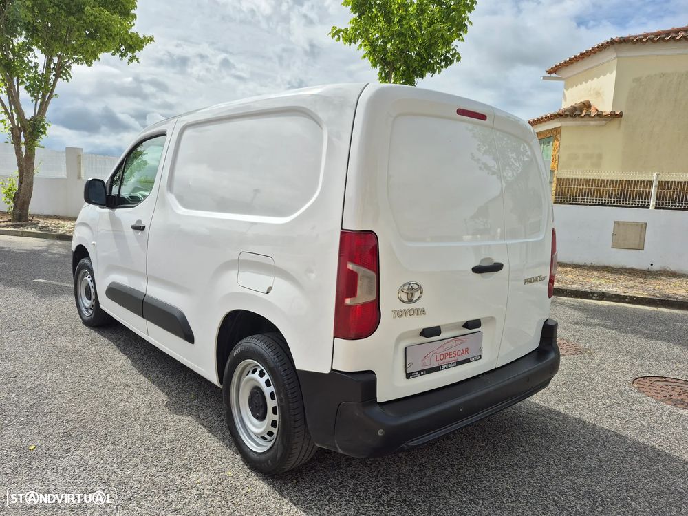 Toyota Proace City - 2020 | GARANTIA | 3 LUG. - 4