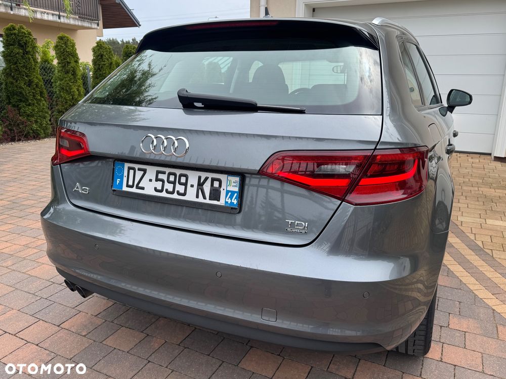 Audi A3 Sportback 2.0 TDI Quattro Attraction - 12