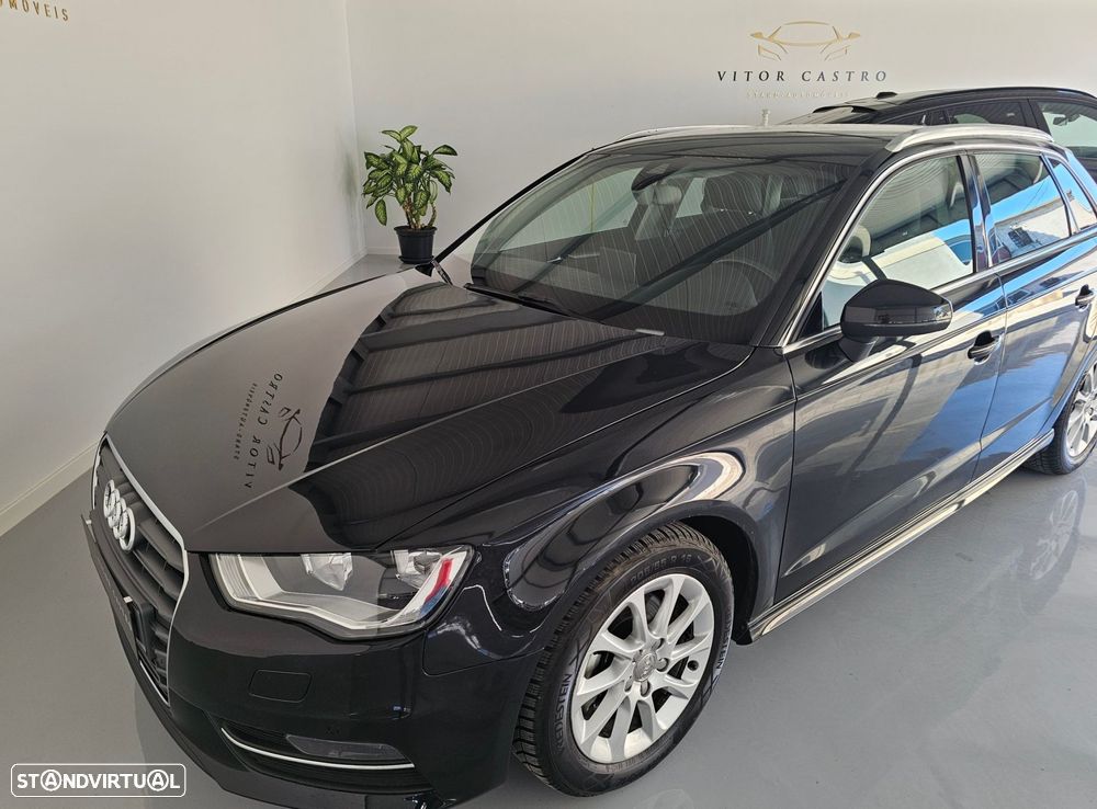 Audi A3 Sportback 1.6 TDI Attraction Ultra - 9