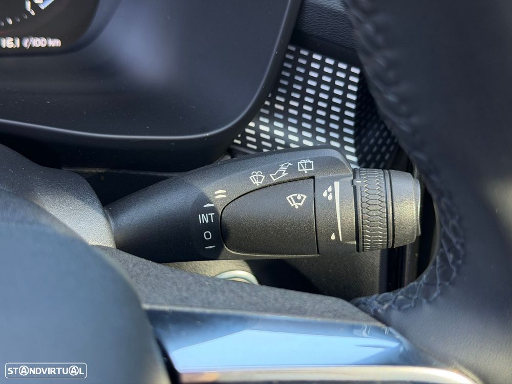 Volvo XC 40 1.5 T4 PHEV R-Design - 36