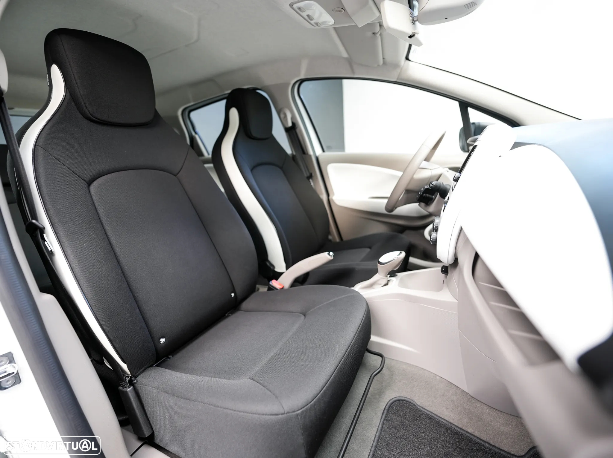 Renault Zoe (c/ Bateria) Life 40 Q90 - 4