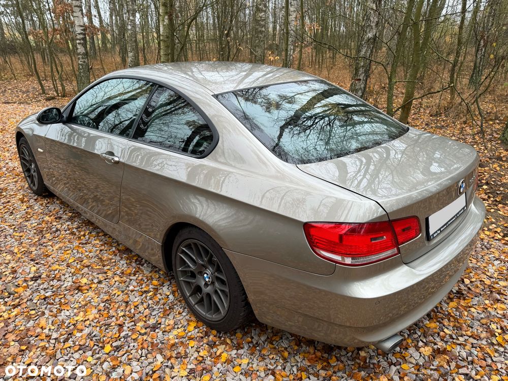 BMW Seria 3 320d DPF - 4