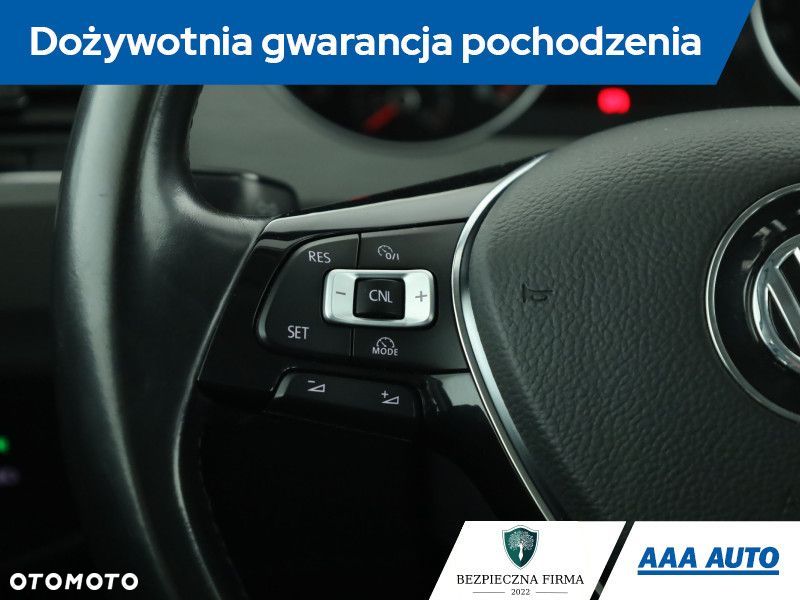 Volkswagen Golf Sportsvan - 20