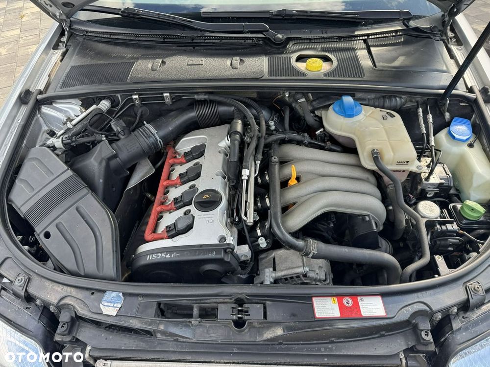 Audi A4 Limousine - 3