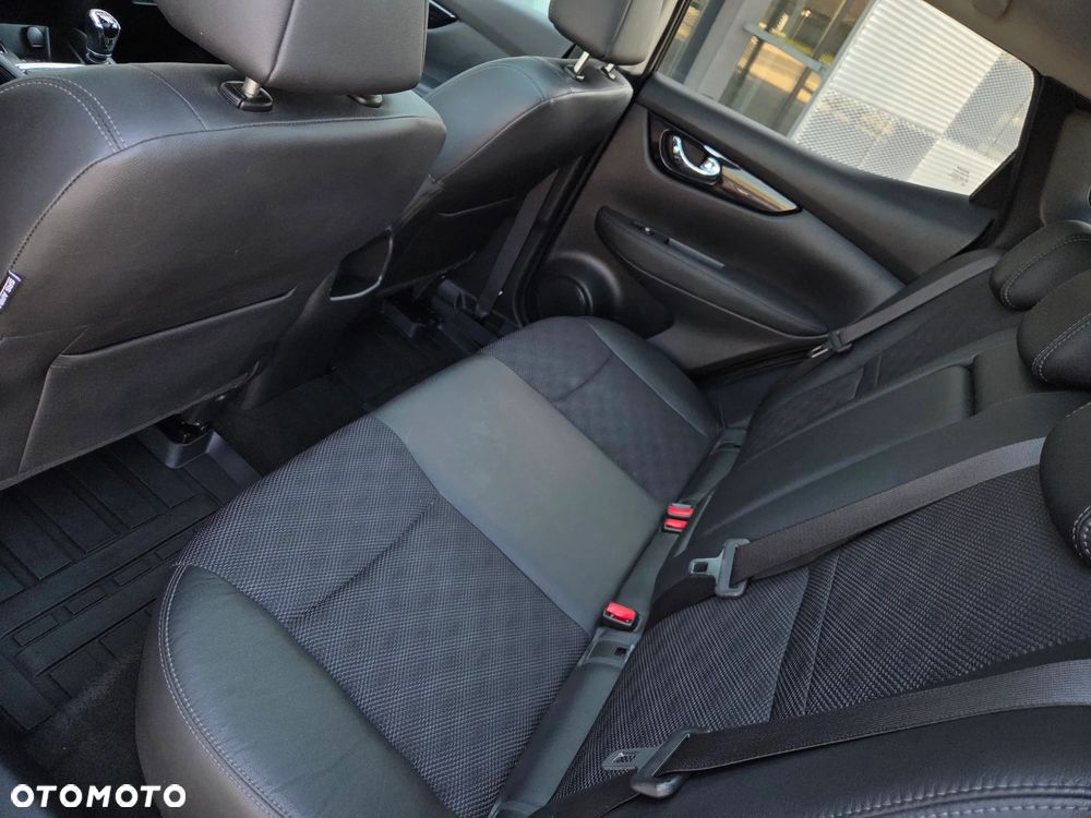 Nissan Qashqai 1.6 DIG-T Tekna - 15