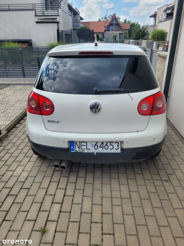 Volkswagen Golf - 8