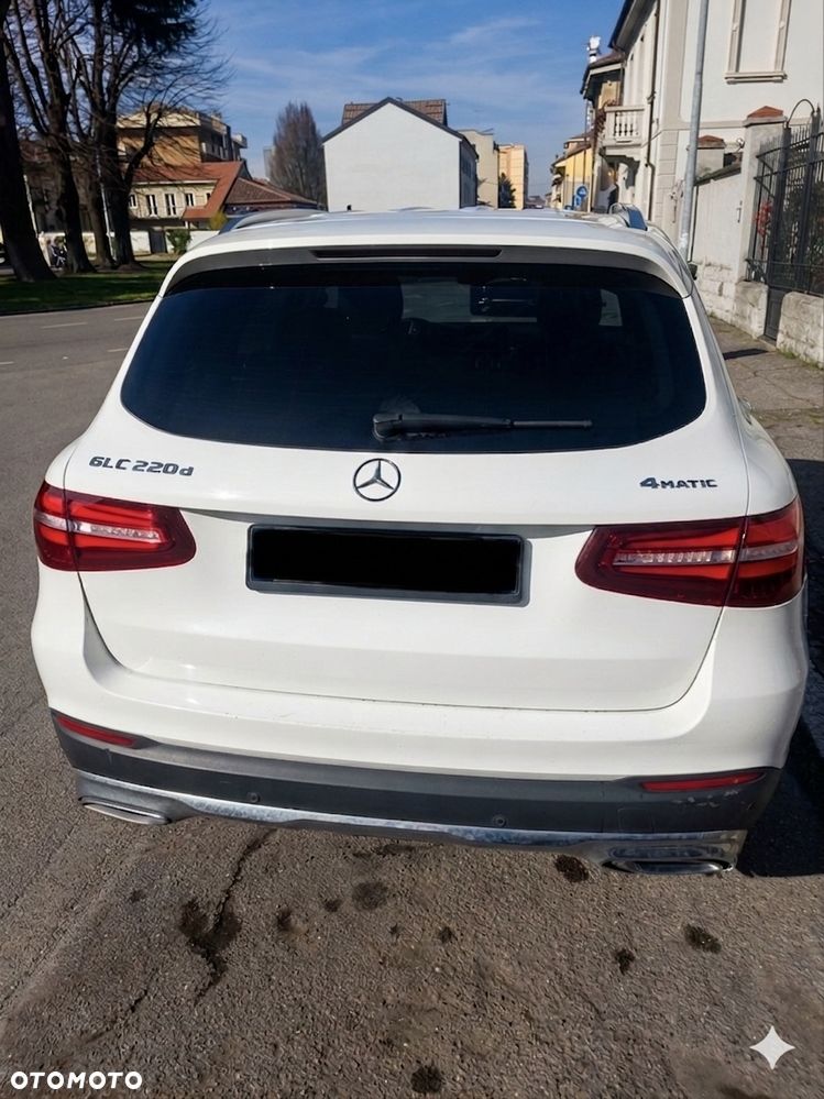 Mercedes-Benz GLC 220 d 4Matic 9G-TRONIC Exclusive - 5