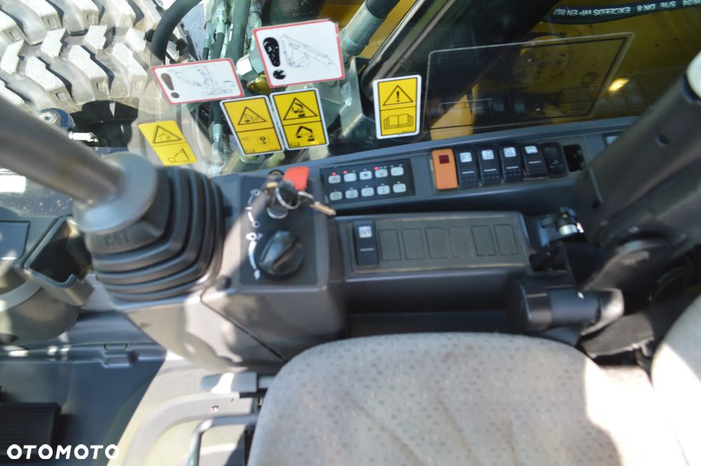 Caterpillar CAT M313D *2012* IDEALNY!!! - 25
