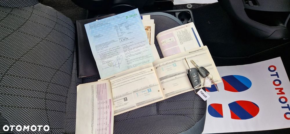 Peugeot Partner 120 VTi Active - 11