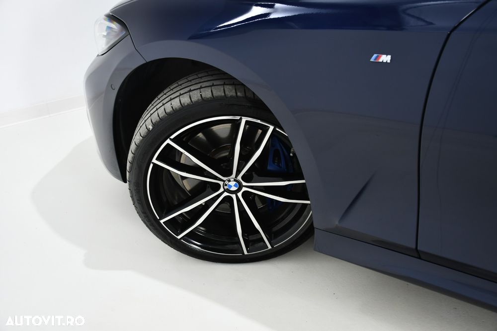 BMW Seria 3 330d xDrive AT MHEV - 19