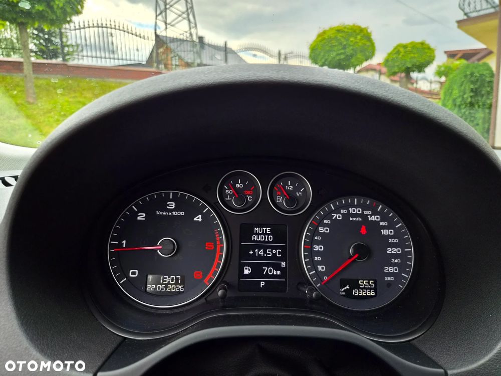 Audi A3 Sportback 1.6 TDI DPF S tronic Ambiente - 15
