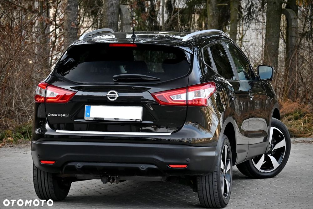 Nissan Qashqai 1.2 DIG-T Tekna Xtronic EU6 - 17