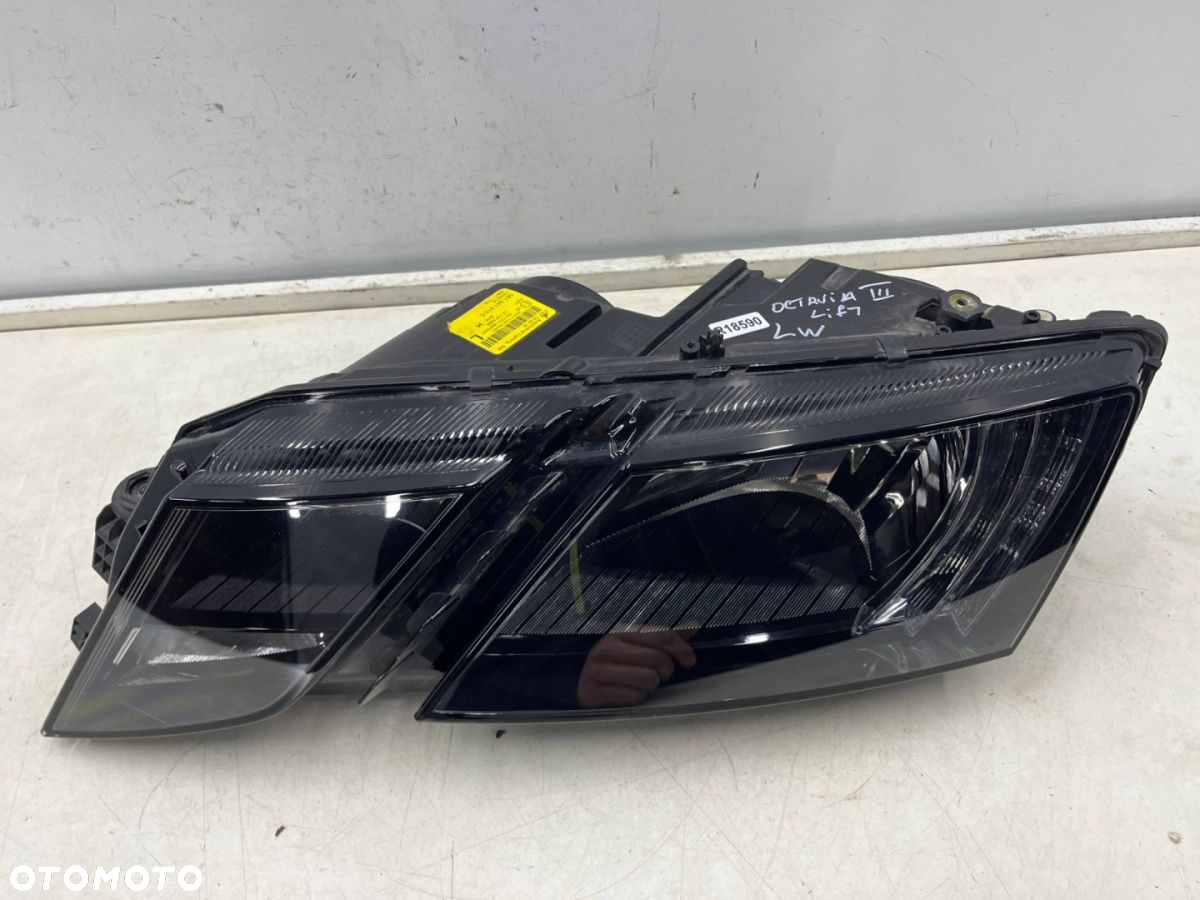Lampa reflektor Skoda Octavia III LIFT 16-20r. lewa przednia na żarówkę H7 DRL LED 5e1941015c - 13