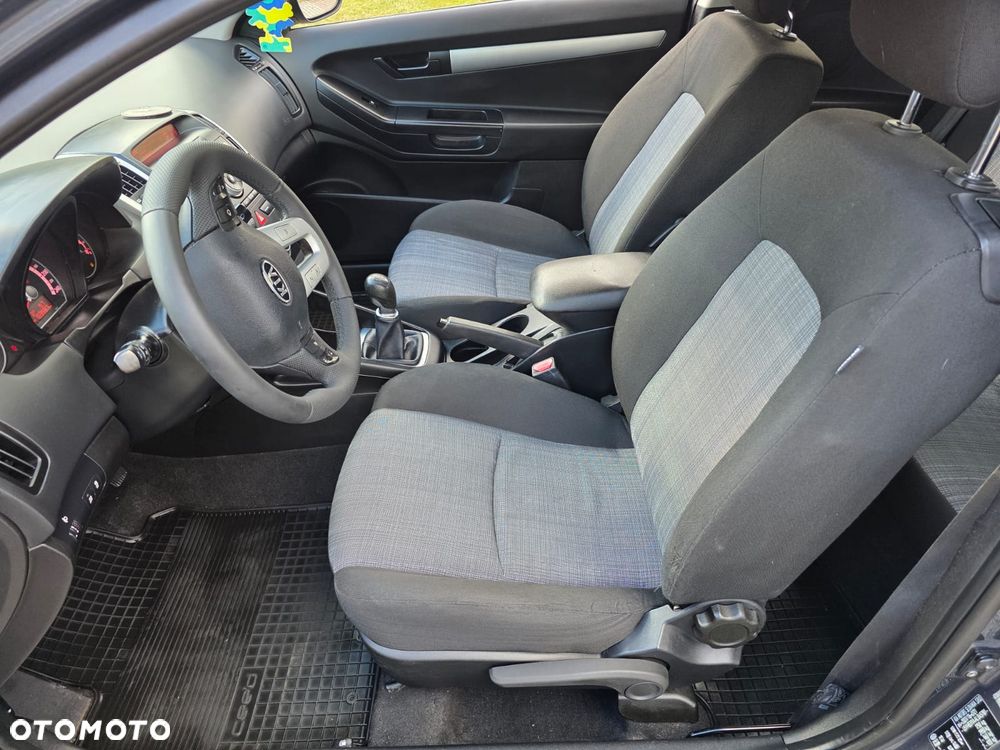 Kia ProCeed 1.4 Comfort + - 25