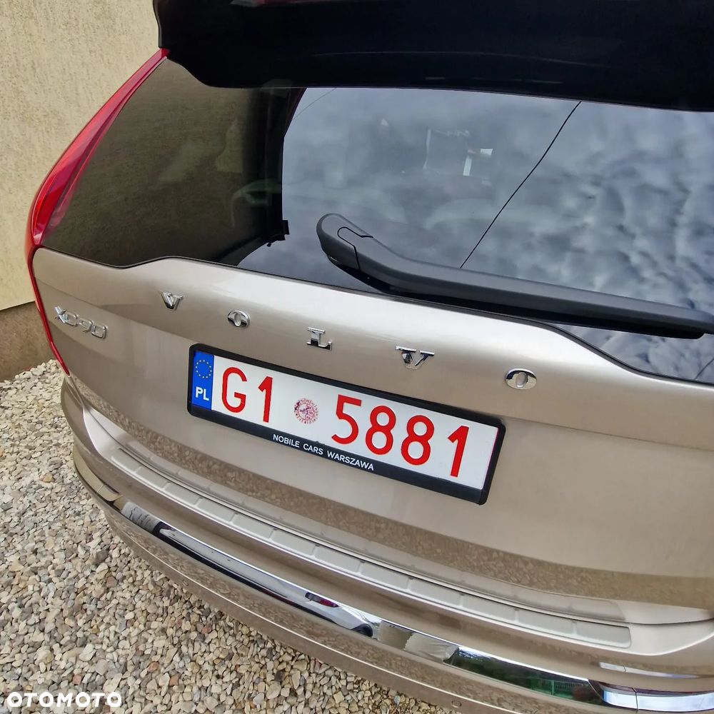Volvo XC 90 - 2