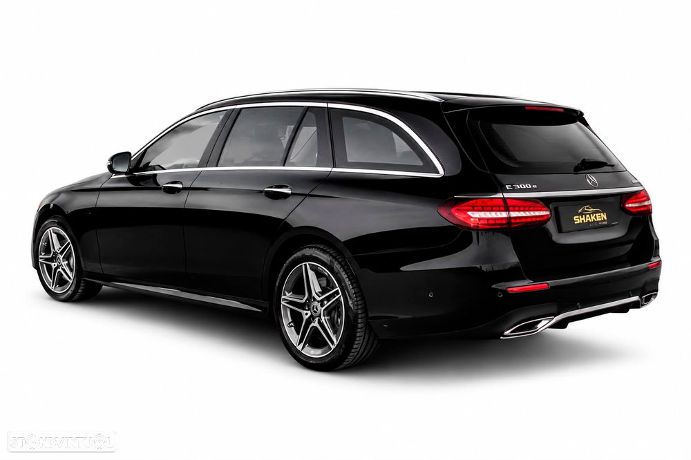 Mercedes-Benz E 300 e AMG Line - 3