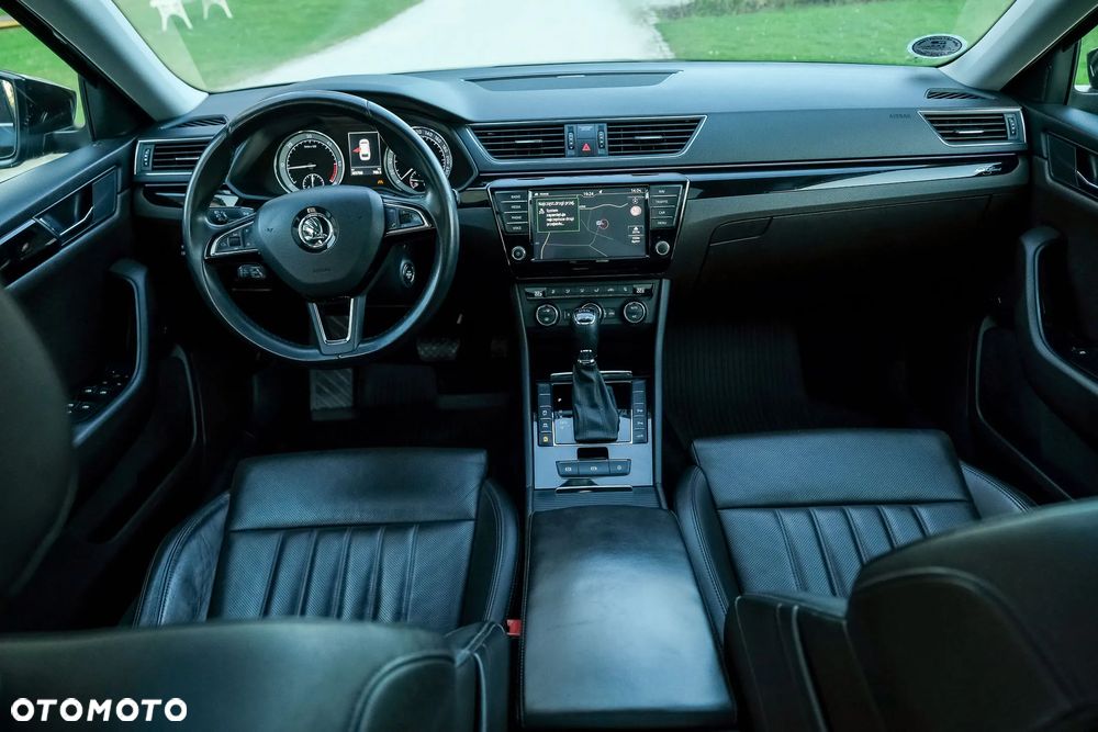 Skoda Superb 2.0 TDI 4x4 DSG L&K - 2