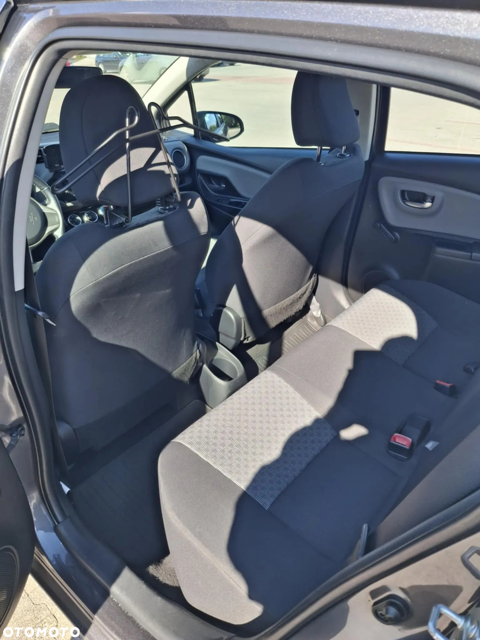 Toyota Yaris 1.33 Premium EU6 - 14