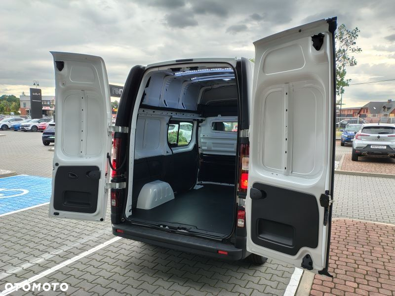 Renault Trafic - 8