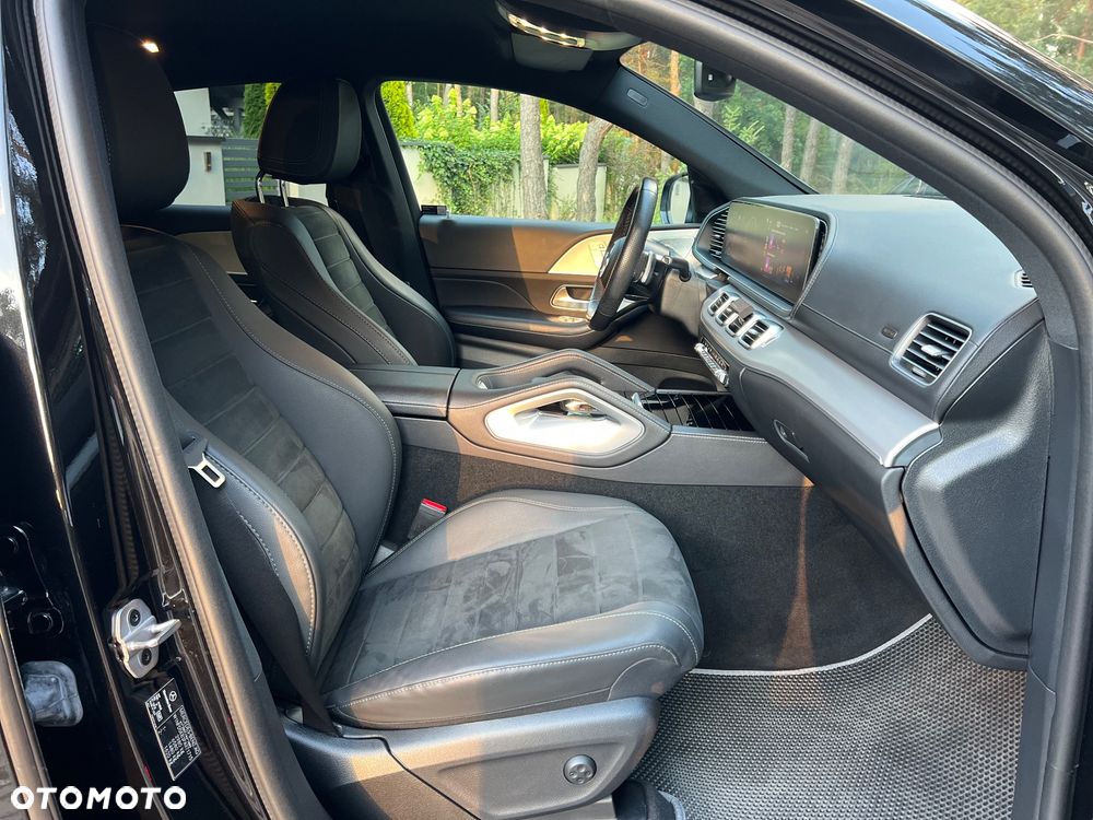 Mercedes-Benz GLE 300 d 4Matic 9G-TRONIC AMG Line Advanced Plus - 10