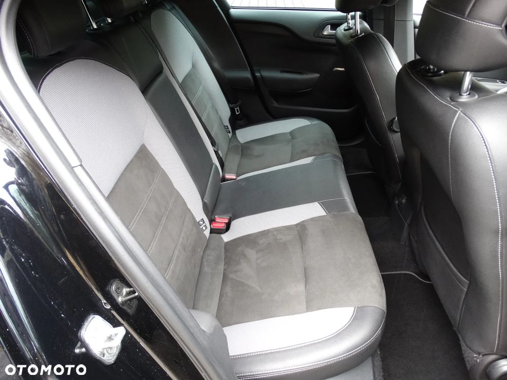 Citroën DS4 PureTech 130 Stop&Start SoChic - 34