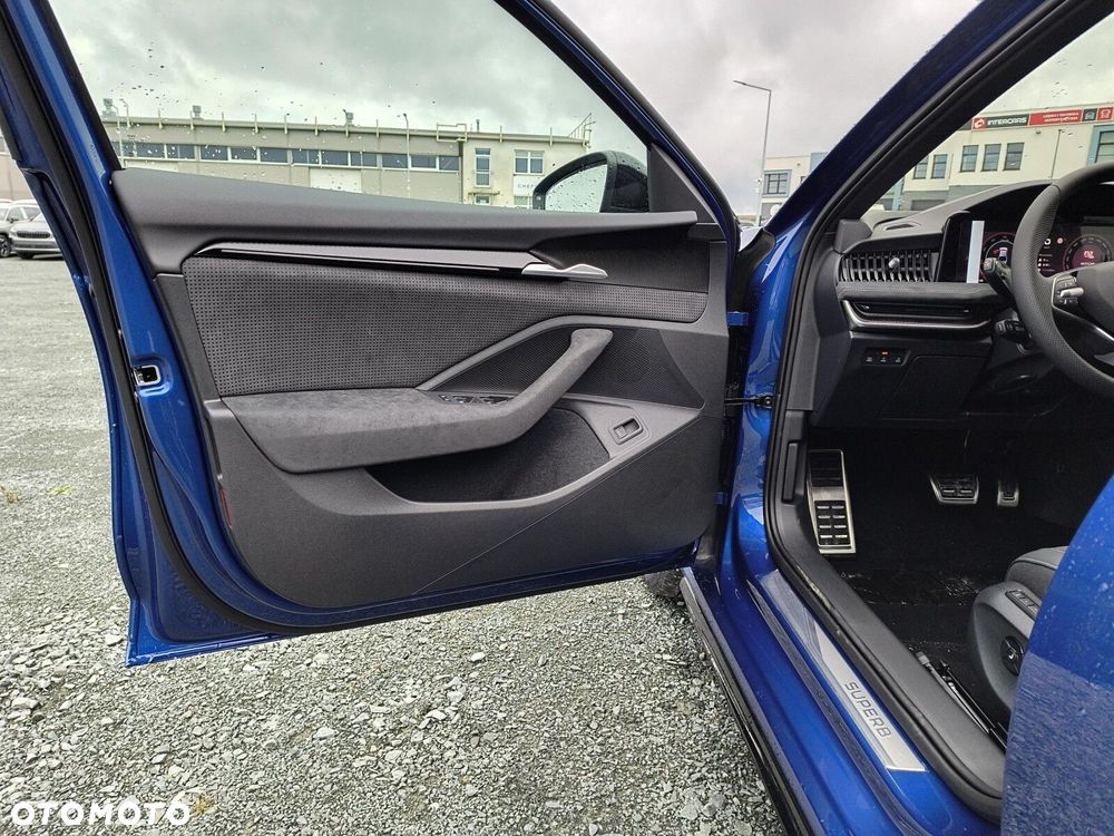 Skoda Superb 2.0 TSI 4x4 Sportline DSG - 10