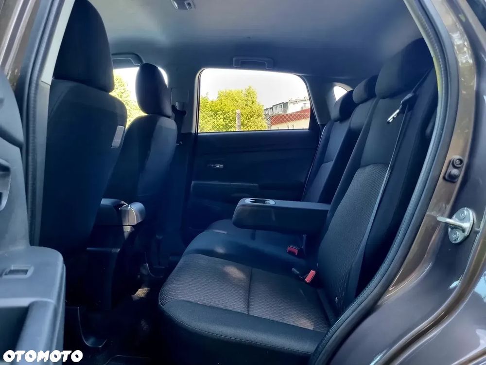 Mitsubishi ASX 1.6 Invite - 10