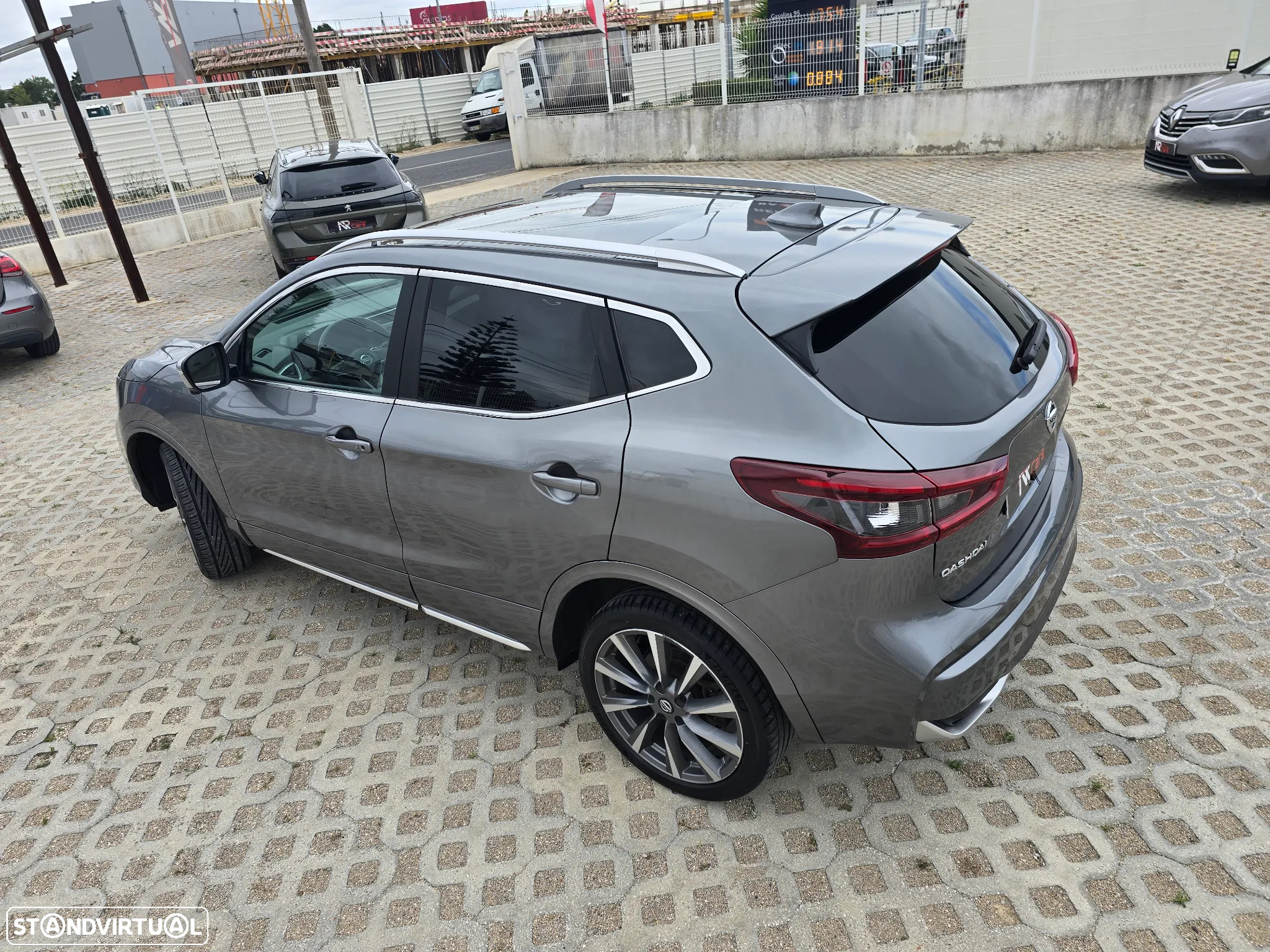 Nissan Qashqai 1.5 dCi DCT TEKNA+ - 13