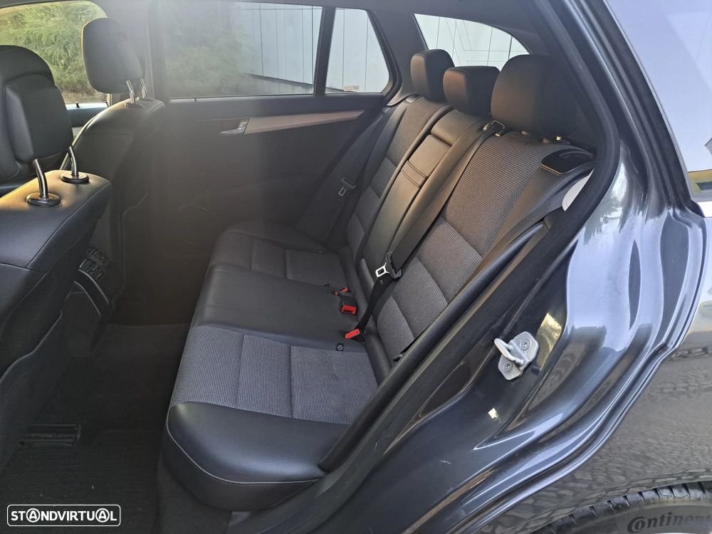 Mercedes-Benz C 220 Station CDI DPF Avantgarde - 24