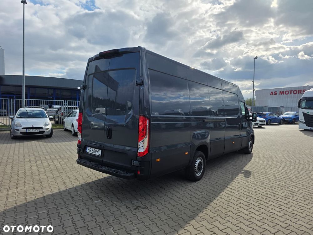 Iveco 35S18A8 Automat Maxi 16m3 L4H2 Krajowy Ledy Sklejka - 2